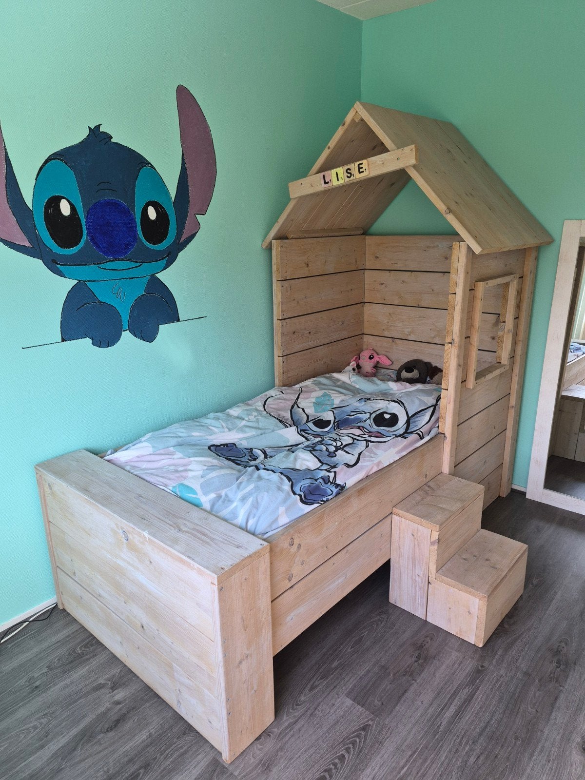 Mooi kinderbed van steigerhout, white wash, bedhuisje, Ophalen, 180 cm of meer, 85 tot 100 cm, Matras