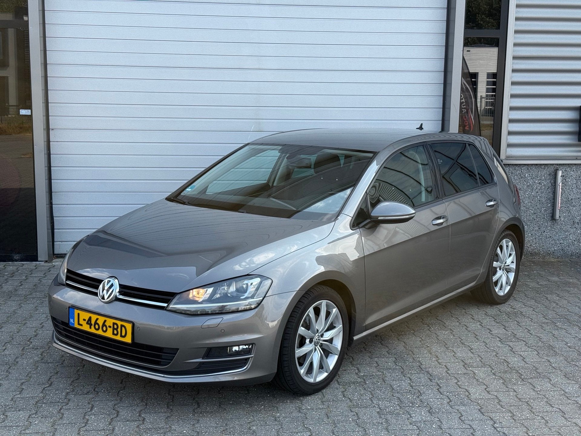 Volkswagen Golf 1.4 TSI Highline Navi Xenon Cruise Control, Auto's, Volkswagen, Voorwielaandrijving, 125 pk, Gebruikt, 4 cilinders