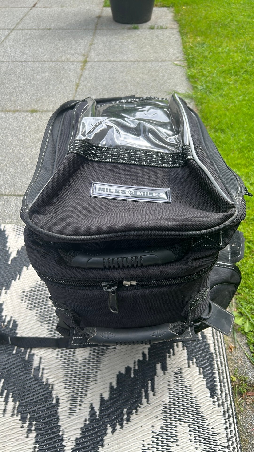 Nette tanktas met magneten., Ophalen of Verzenden, Gebruikt