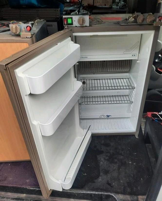 Electrolux RM-4271 absorptie inbouw koelkast, Caravans en Kamperen, Caravan accessoires, Ophalen of Verzenden, Gebruikt