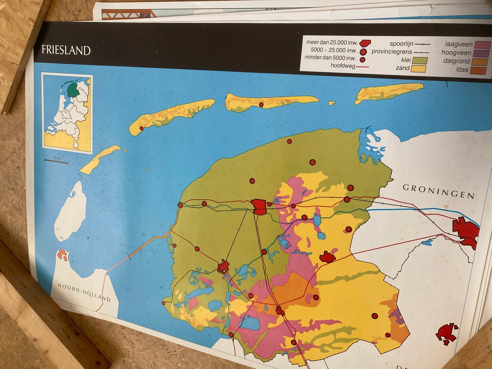 Vintage Schoolplaten (13x): Provincies van Nederland, Ophalen of Verzenden, Geschiedenis