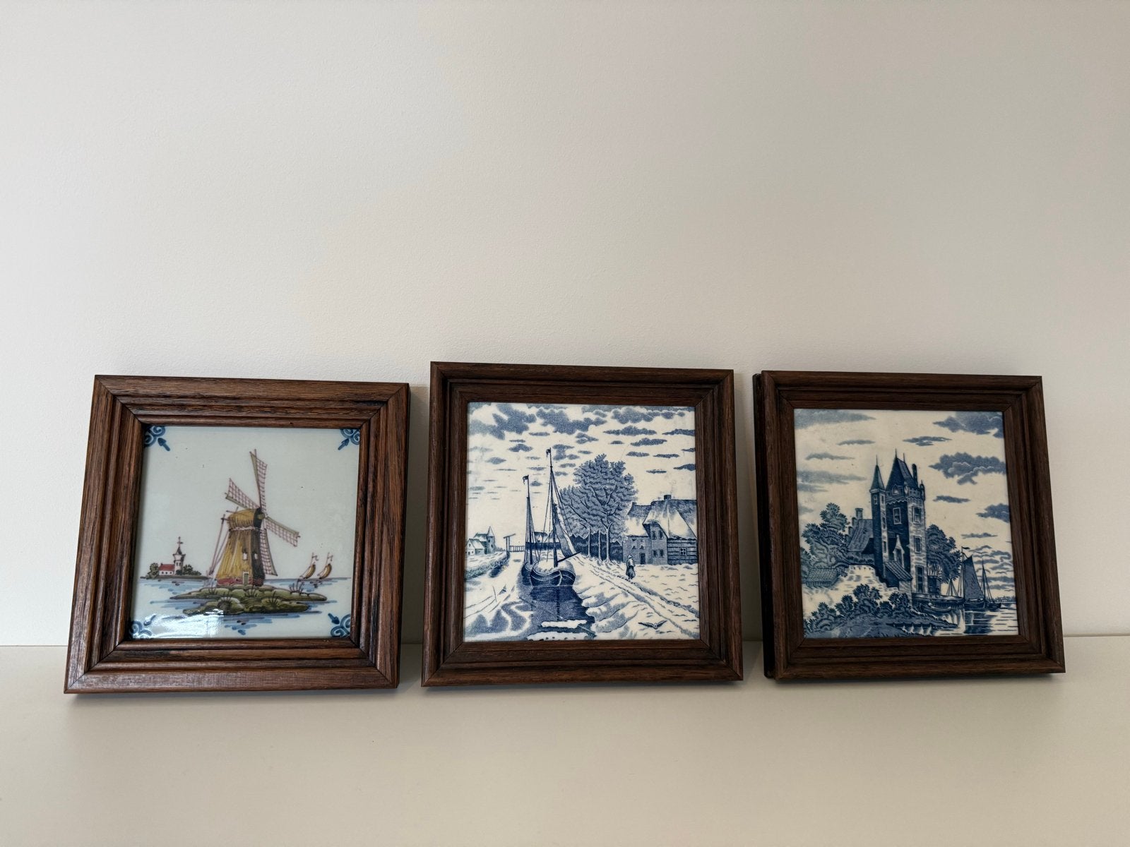 Set van 3 Delfts?? Blauwe Tegeltableaus in Houten Lijsten, Antiek en Kunst, Ophalen