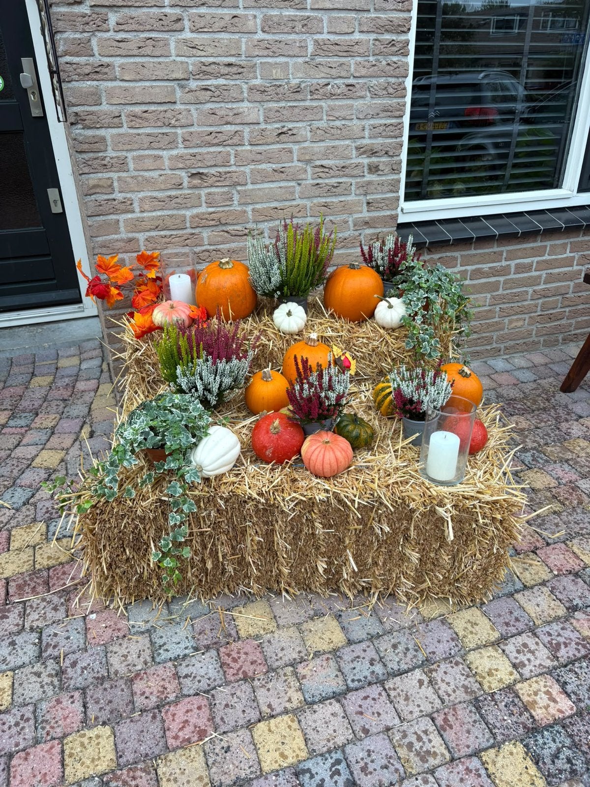 2 balen stro - decoratie of dieren, Ophalen of Verzenden