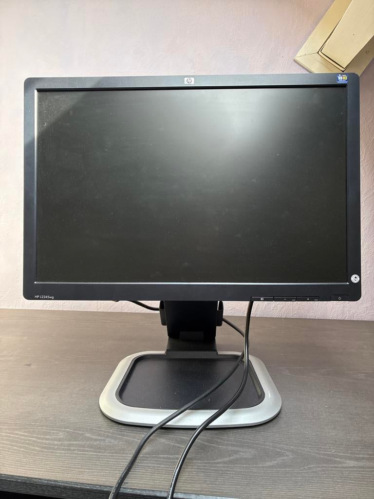 HP L2245wg 22-inch LCD Monitor - Gebruikt, Ophalen, Gebruikt, In hoogte verstelbaar, Full HD