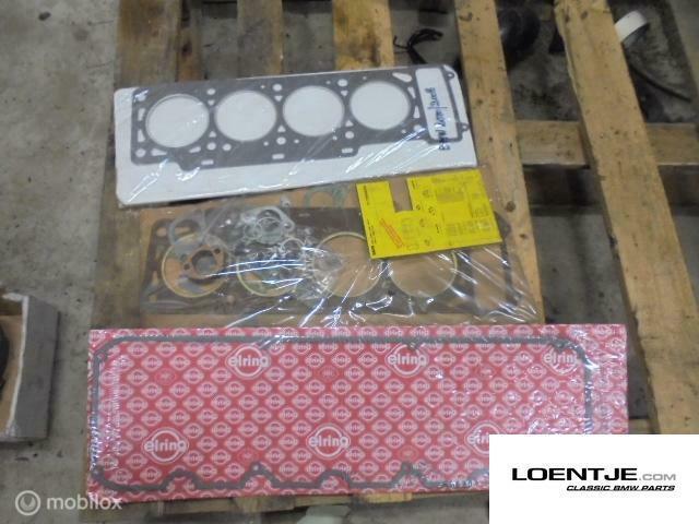 Koppakking sets bmw 02 1502 1602 1802 2002, Auto-onderdelen, Gebruikt, Ophalen of Verzenden, BMW, BMW