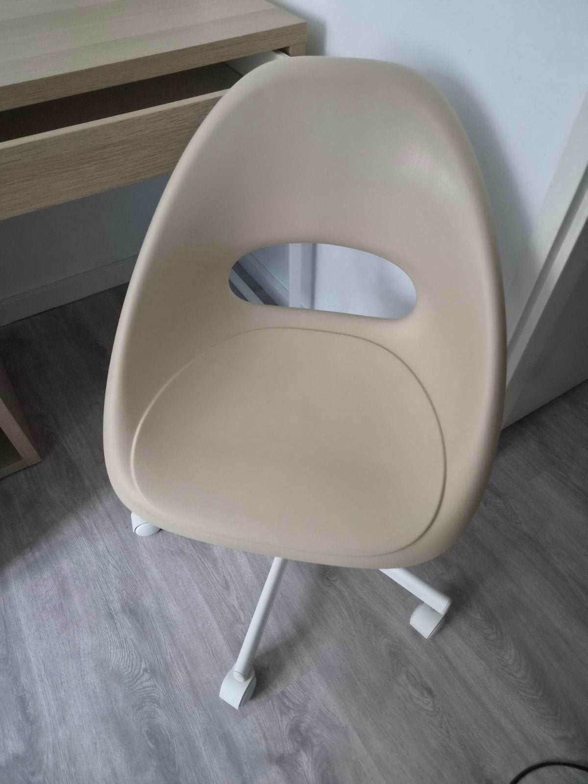 Beige bureaustoel op wielen, eventueel met bureau, Ophalen, Gebruikt, Beige, Bureaustoel