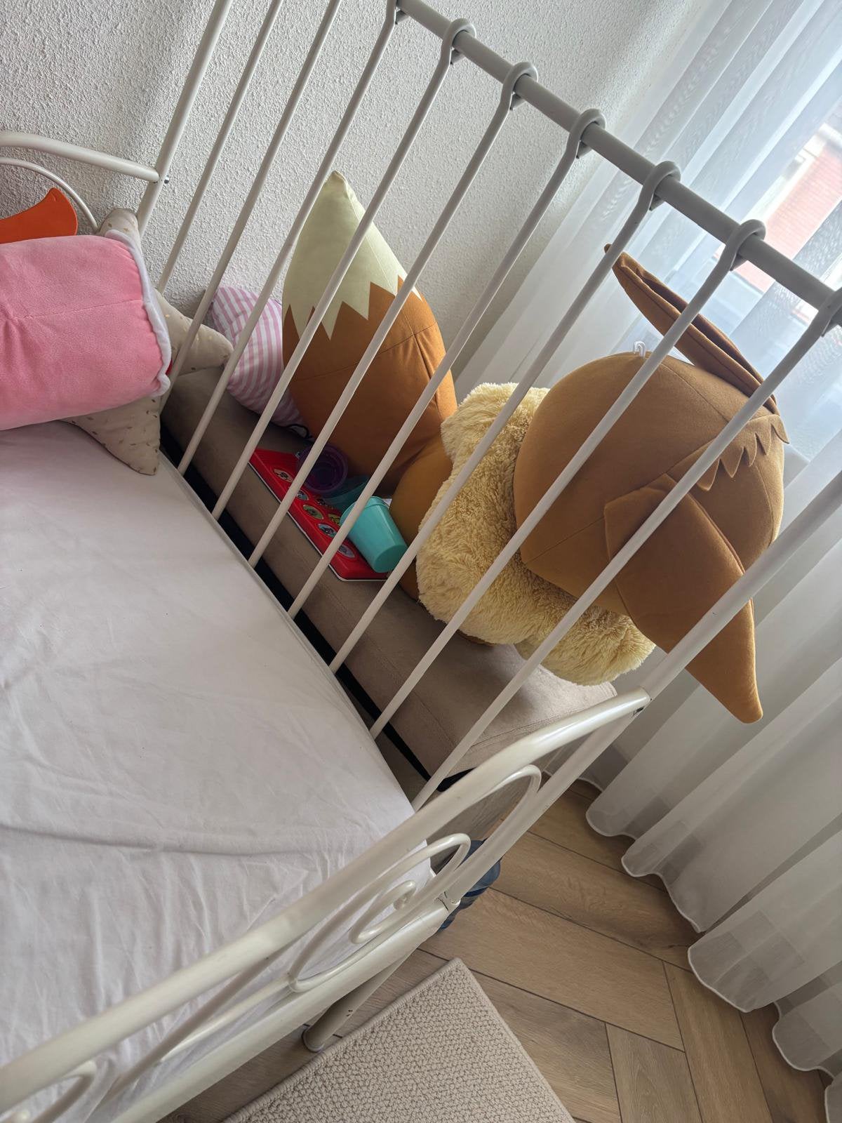 Peuterbedje ikea groeiend, Ophalen, Zo goed als nieuw, Metaal of IJzer, 115 cm of meer