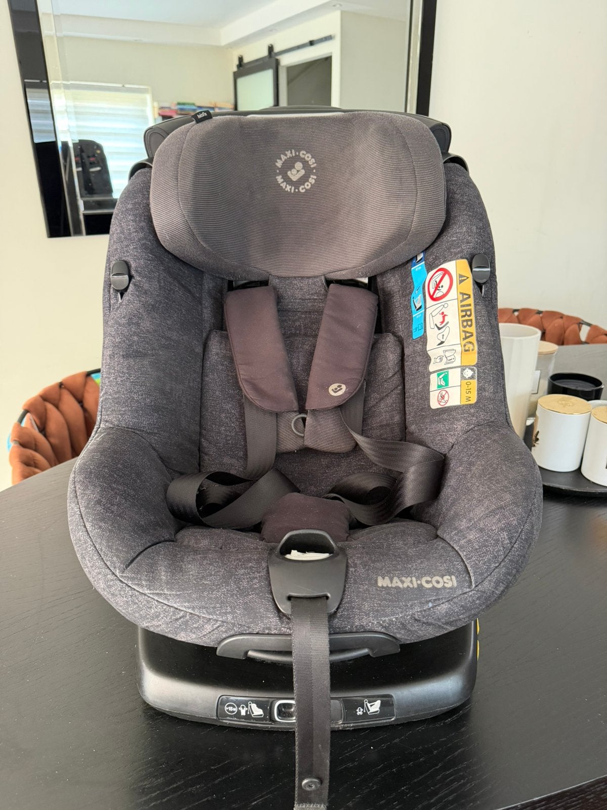 Maxi-Cosi AxissFix i-Size 360 Draaibaar ISOFIX Autostoel, Kinderen en Baby's, Autostoeltjes, 0 t/m 18 kg, Verstelbare rugleuning