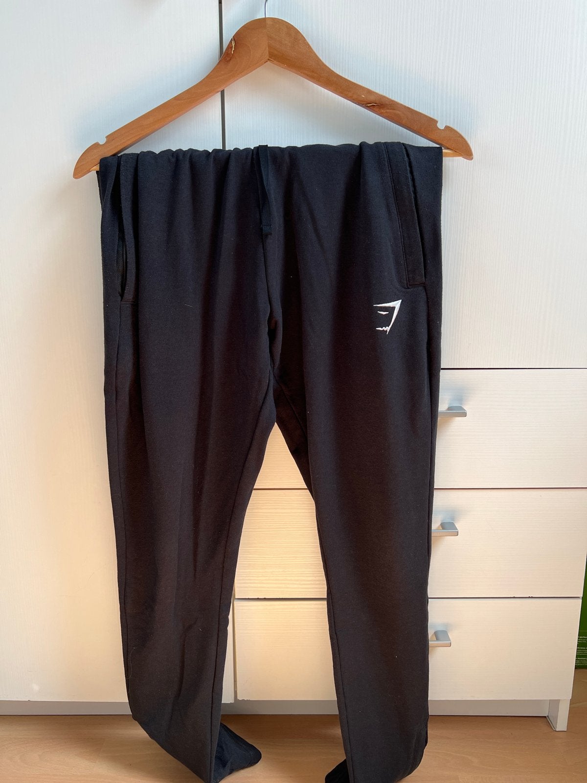 Gymshark joggingbroek maat S, Fitness, Zwart, Ophalen of Verzenden, Zo goed als nieuw