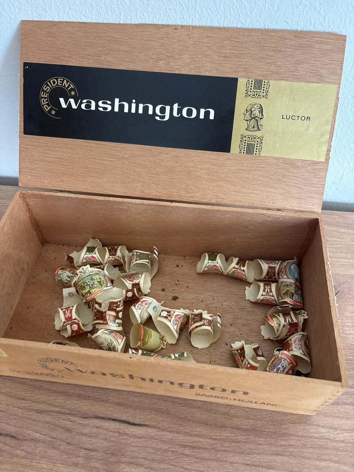 Vintage sigarenkistje met sigarenbandjes - Washington, Ophalen of Verzenden, Gebruikt