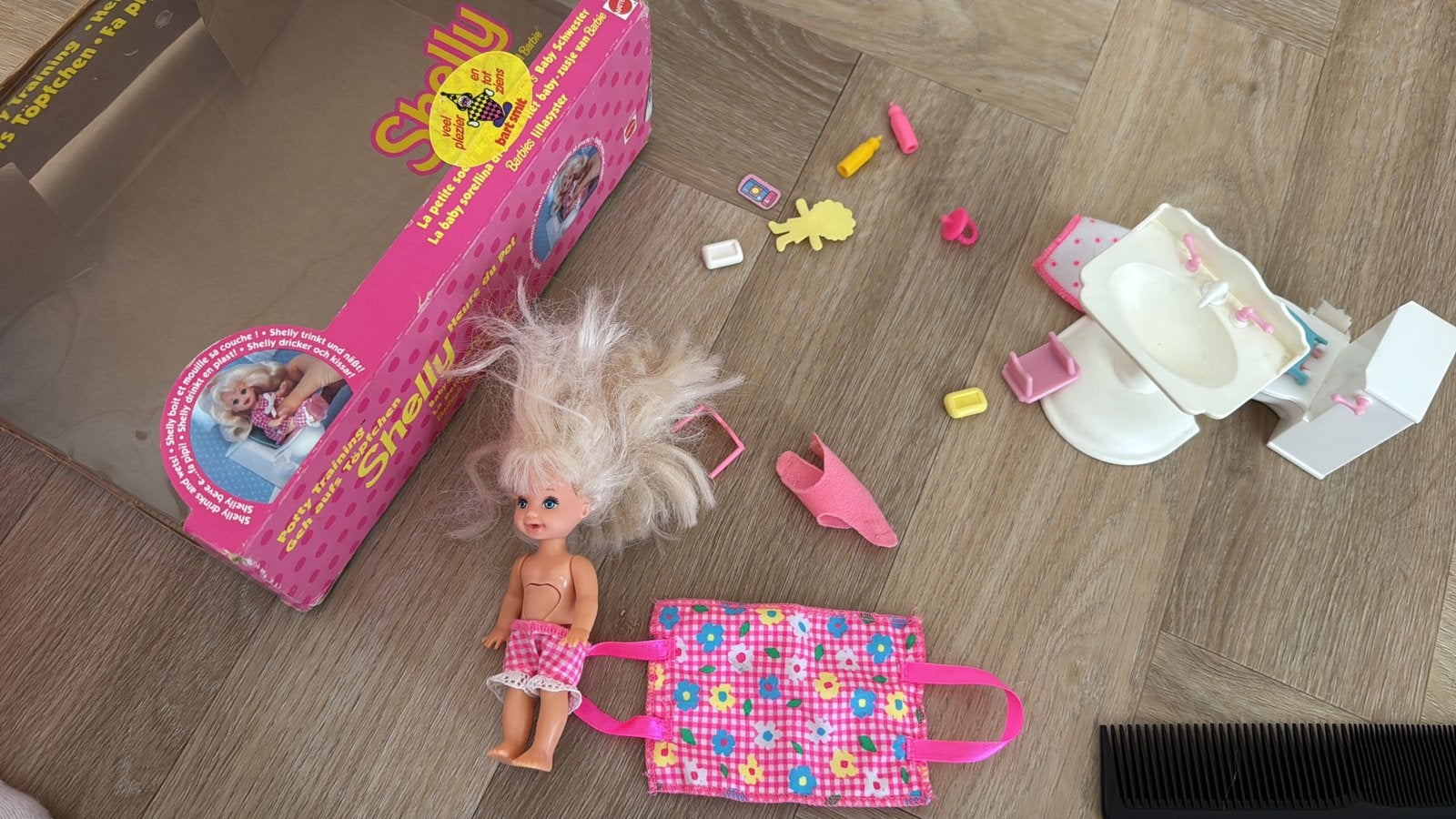 Vintage Shelly Potty Training Barbie Set (niet compleet), Ophalen of Verzenden, Gebruikt, Barbie