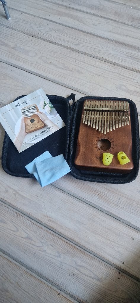 Kalimba, vingerpiano van woodley, Ophalen, Zo goed als nieuw, Overige soorten
