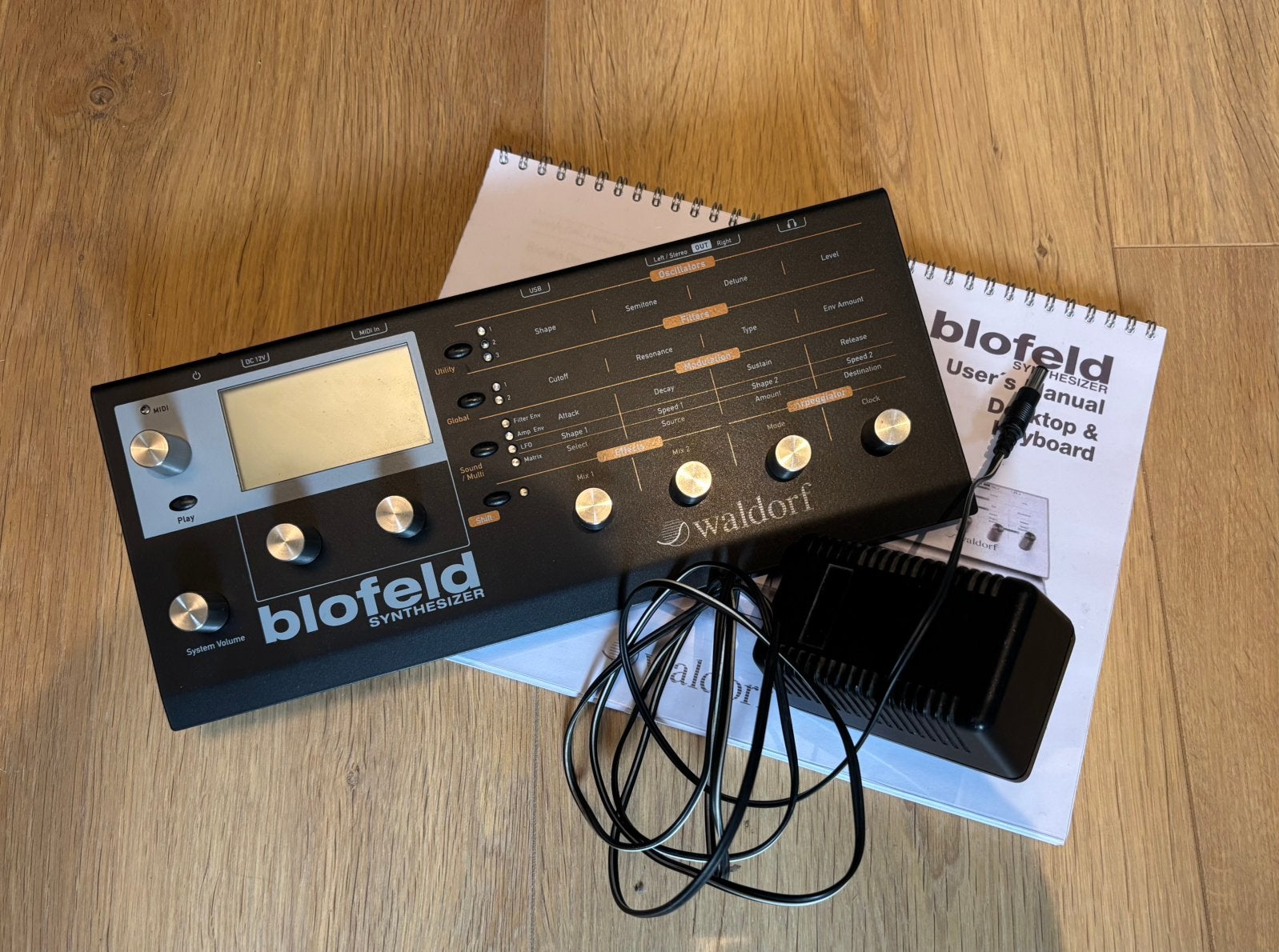 Waldorf Blofeld Synthesizer, Muziek en Instrumenten, Synthesizers, Ophalen of Verzenden, Zo goed als nieuw, Overige aantallen