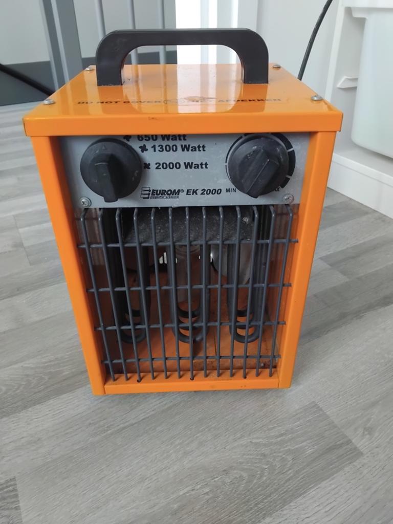 Werkplaatskachel 2KW, Doe-het-zelf en Verbouw, Ophalen of Verzenden, Minder dan 60 cm, Kachel, 30 tot 80 cm