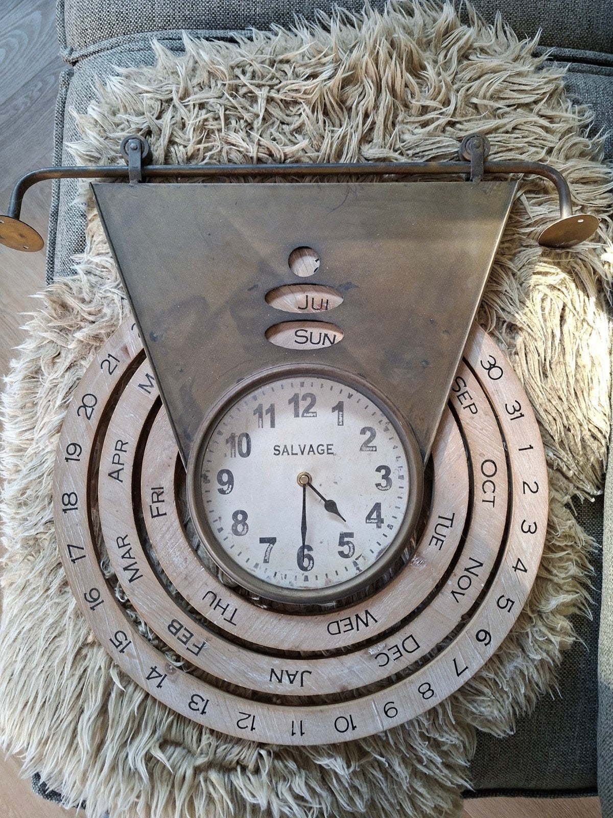 Vintage Salvage Klok met Kalenderfunctie - 52x52 cm, Ophalen
