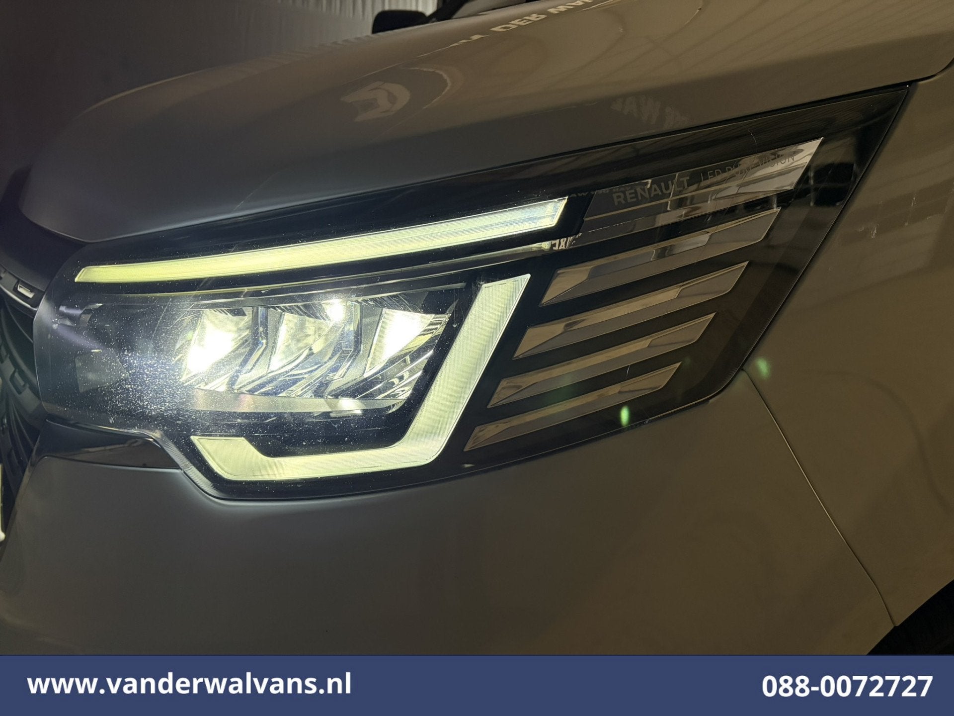 Renault Trafic 2.0 Blue dCi 131pk L2H1 Euro6 Airco | LED | C, Auto's, Voorwielaandrijving, Gebruikt, Euro 6, 4 cilinders
