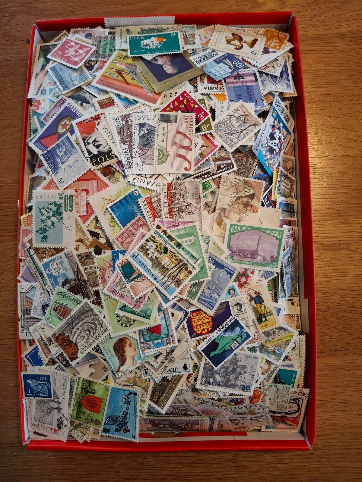 Weer ruim een halve kilo postzegels., Postzegels en Munten, Ophalen of Verzenden, Buitenland