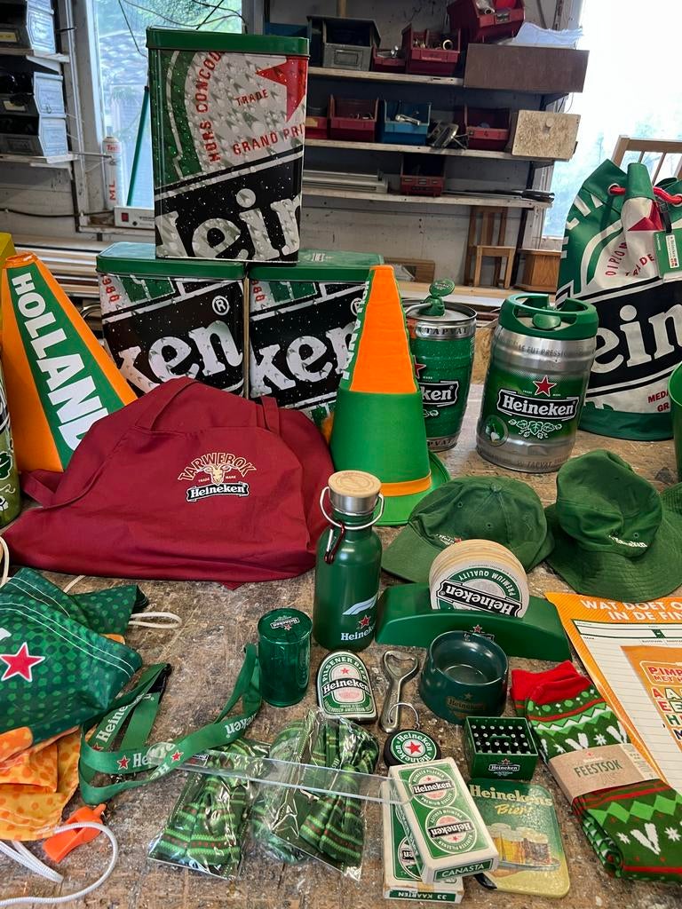 Grote partij Heineken merchandise en verzamelitems, Ophalen of Verzenden, Gebruikt, Overige typen