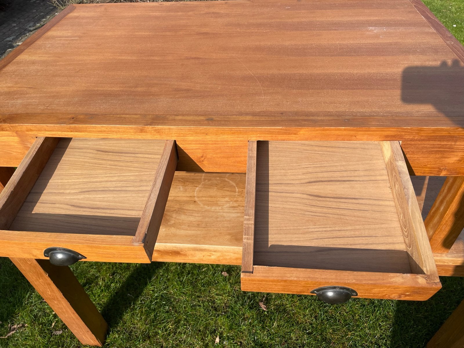 Massief houten salontafel met lades, Ophalen, Gebruikt, 100 tot 150 cm, 50 tot 100 cm