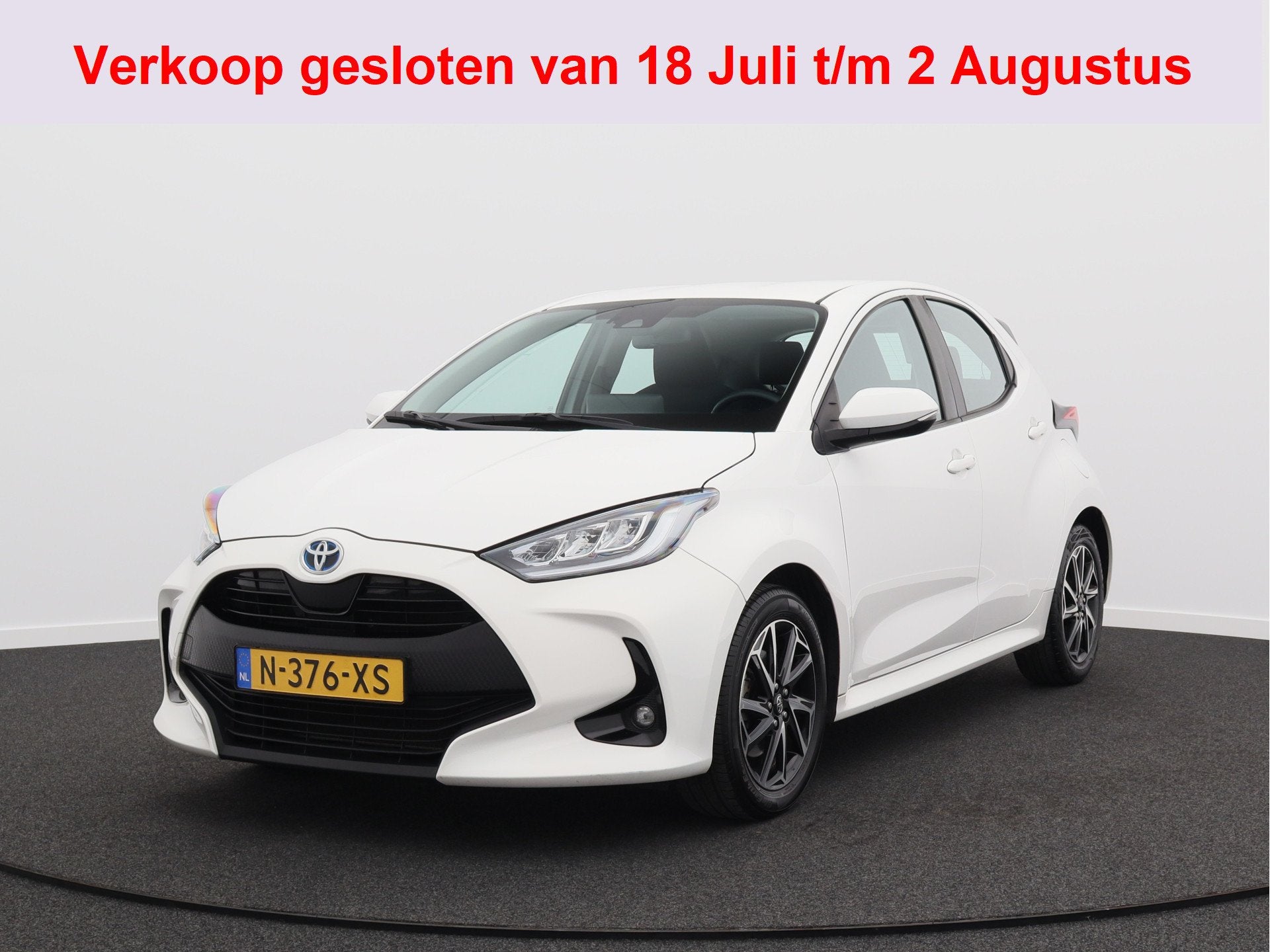 Toyota Yaris 1.5 Hybrid Dynamic/ automaat/ lage km!, Gebruikt, 450 kg, Bedrijf, Hybride Elektrisch/Benzine