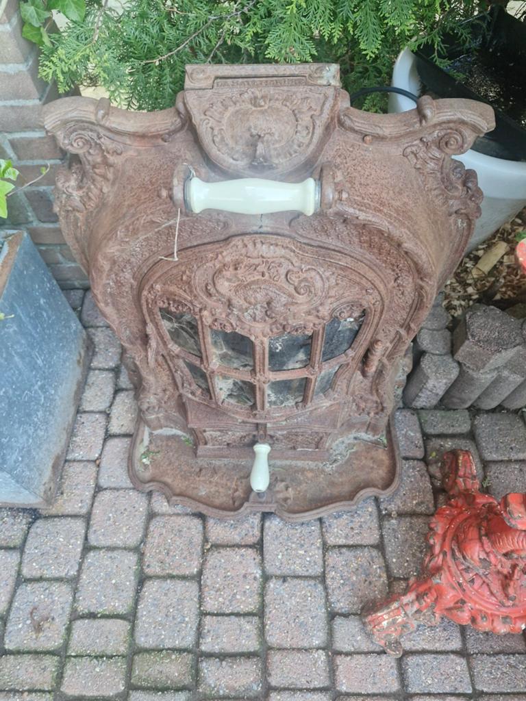 Antieke gietijzeren kachel 'La Salamandre', Ophalen of Verzenden