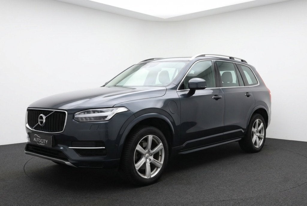 Volvo XC90 T8 Momentum Plug-In Hybrid AWD 7p l Pano l Trekha, Parkeercamera, Gebruikt, Euro 6, 4 cilinders