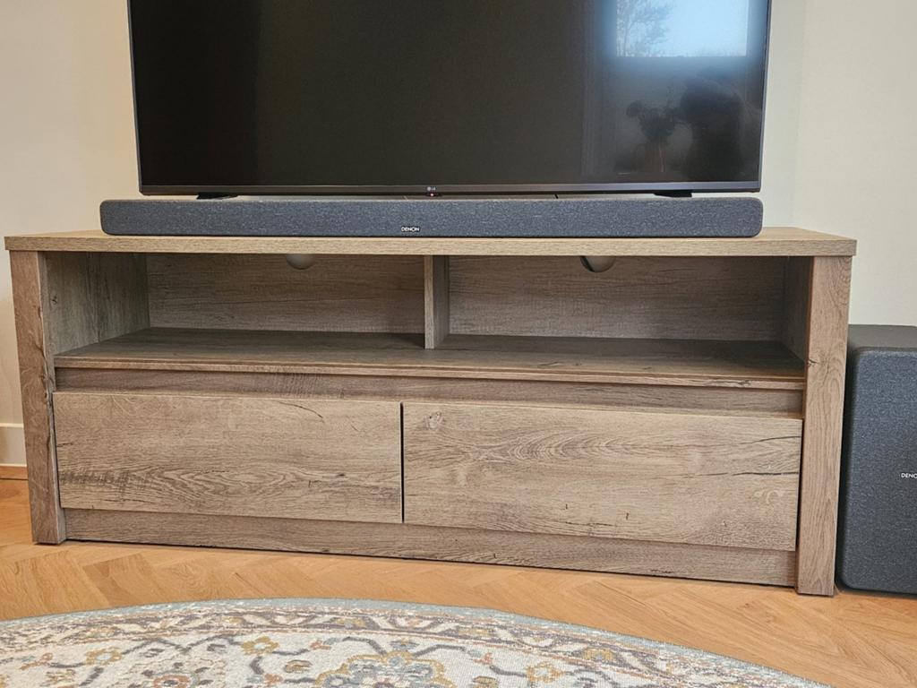 LAATSTE KANS! Tv meubel zeer nette staat / lage kast, Huis en Inrichting, Ophalen, Overige materialen, 100 tot 150 cm, Zo goed als nieuw
