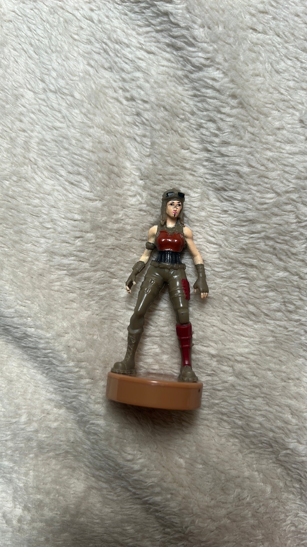 Fornite Renegade raider poppetje, Verzenden, Gebruikt