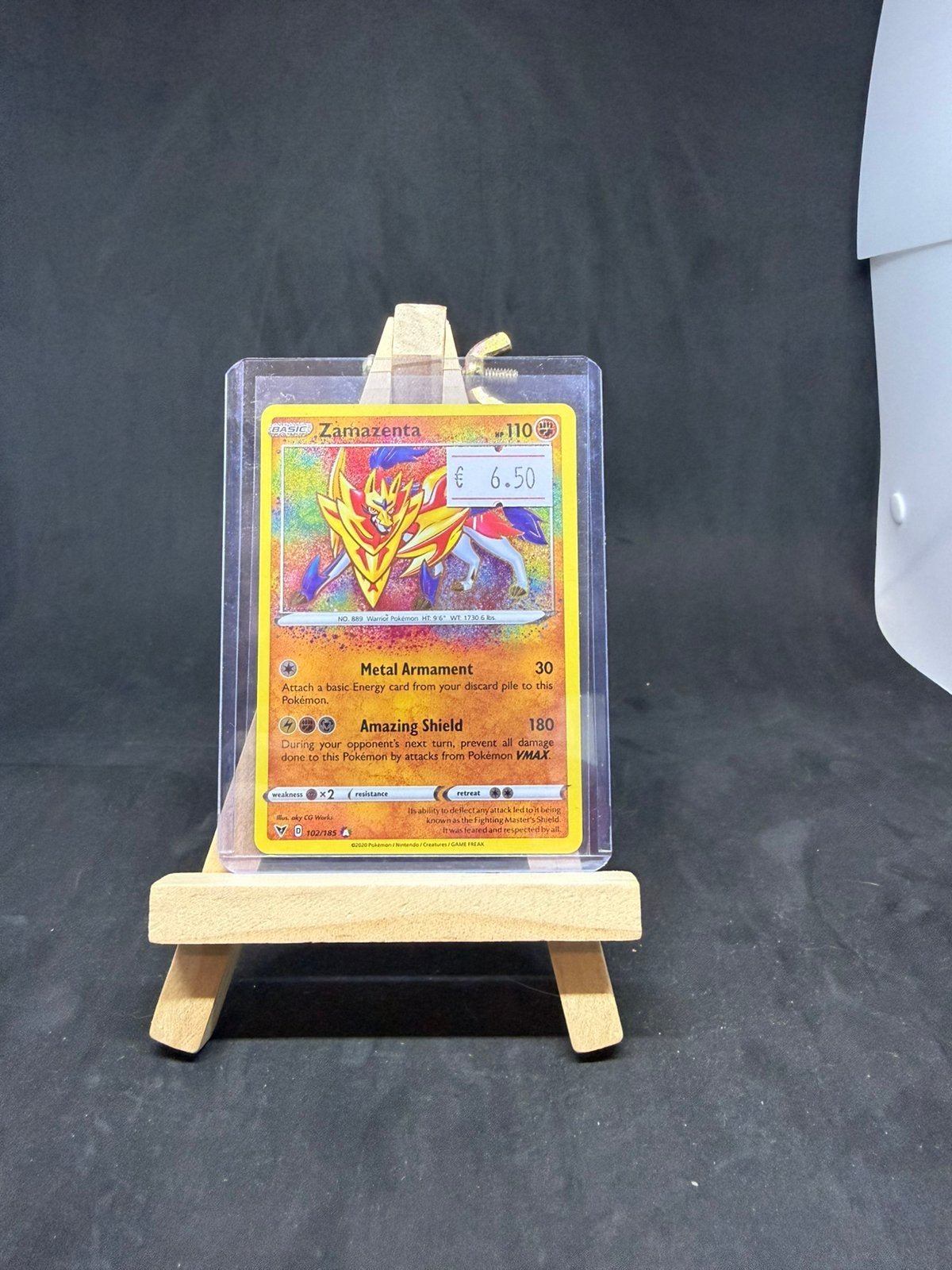 Zamazenta 102/185 nm/nm, Ophalen of Verzenden, Zo goed als nieuw