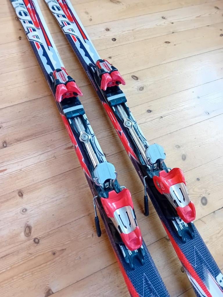 Carve ski Atomic 1.59, 160 tot 180 cm, Gebruikt, Ophalen of Verzenden, Carve