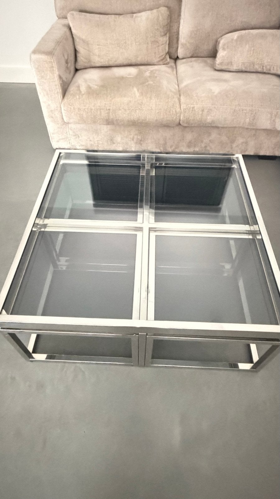 Eichholtz salontafel met glazen blad en metalen frame, Ophalen, Vierkant, 50 tot 100 cm, Modern