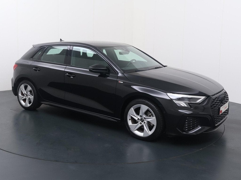 Audi A3 Sportback 35 TFSI S edition | 150 PK | Adaptive Crui, Auto's, Audi, 12 maanden, 4 cilinders, Leder en Stof, Zwart