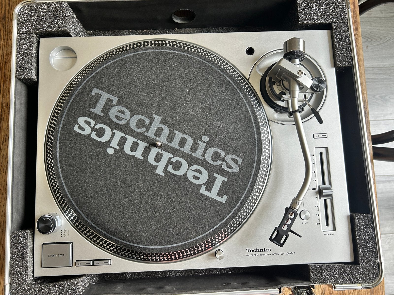 Technics SL-1200MK7 Direct Drive Platenspeler, Pitch-regelaar, Ophalen of Verzenden, Zo goed als nieuw, Platenspeler