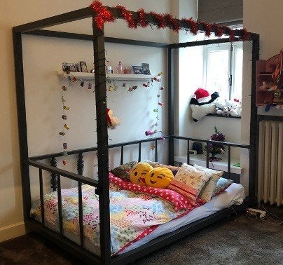 Gratis IKEA PS VERANDA hemelbed/daybed – 120  200 cm, Ophalen, Gebruikt, Overige kleuren, Twijfelaar