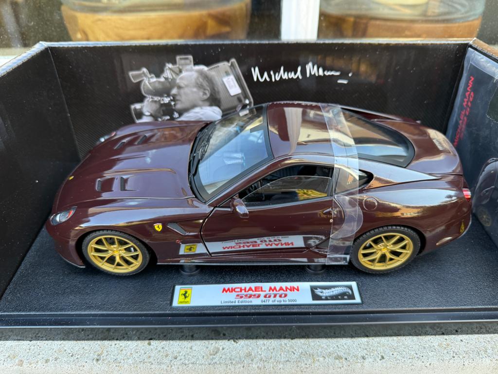 1:18 Ferrari 599 GTO Michael Mann Hotwheels Elite V7424, Auto, USA, Nieuw, Hot Wheels