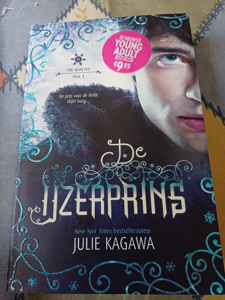 Julie Kagawa De IJzerprins, Ophalen, Gelezen, Julie Kagawa