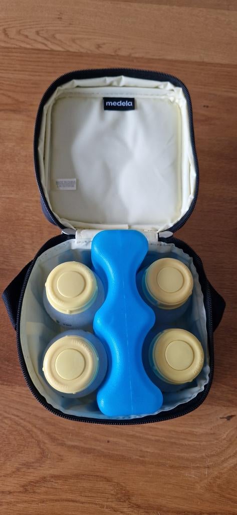 Medela koeltasje, Ophalen of Verzenden, Zo goed als nieuw, Borstkolf