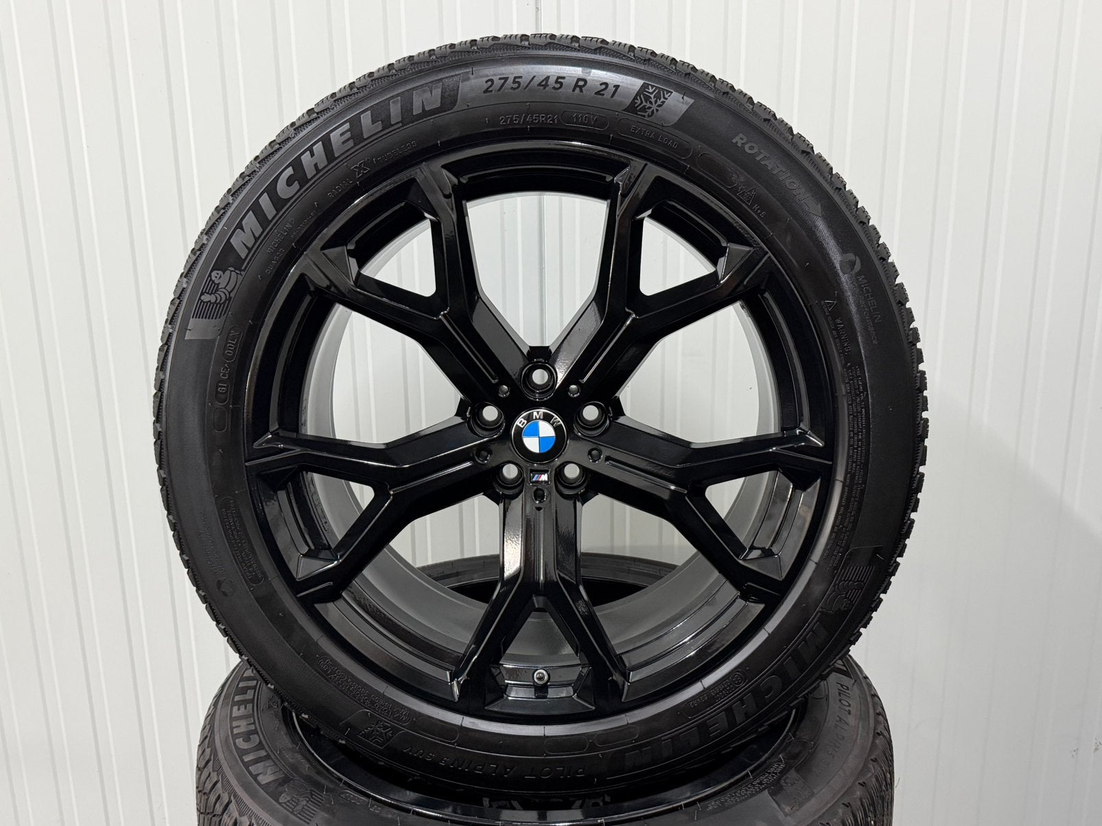 21” INCH BMW X5 X6 Style 741M *NIEUWSTAAT* Winter G05 G06, 275 mm, Banden en Velgen, Nieuw, 21 inch