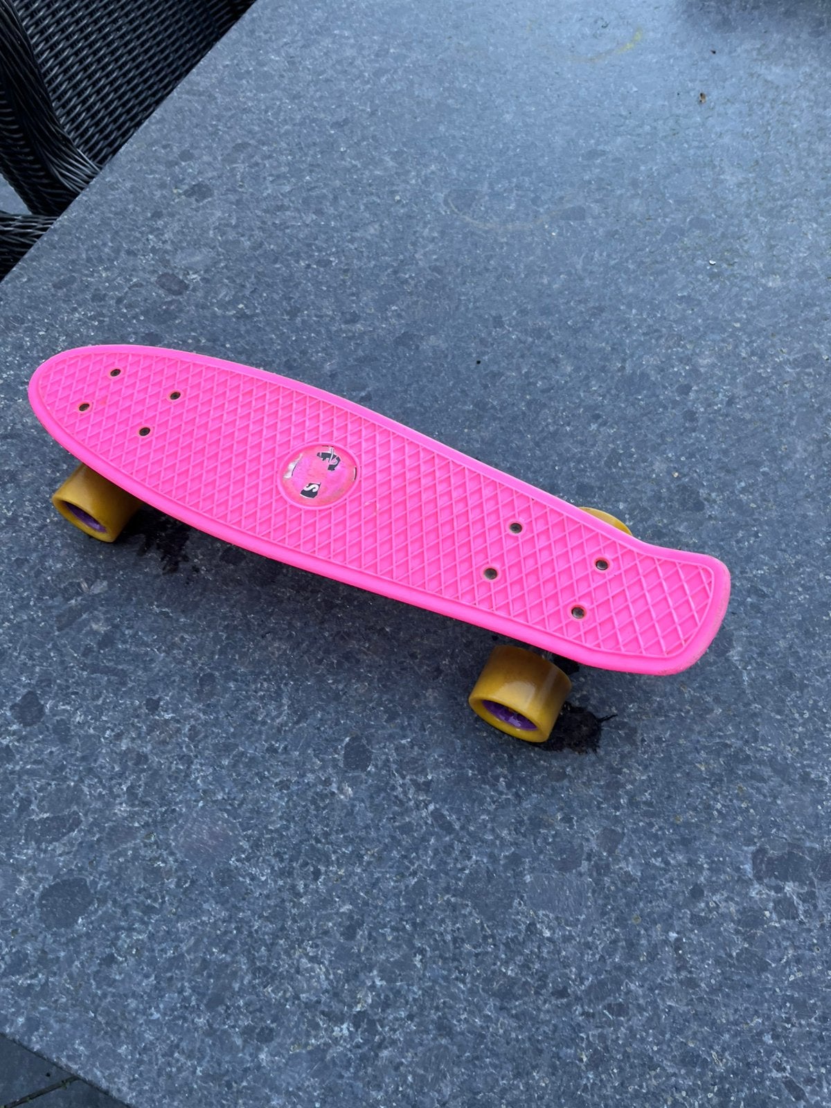 Roze skateboard, Sport en Fitness, Ophalen of Verzenden, Gebruikt, Skateboard