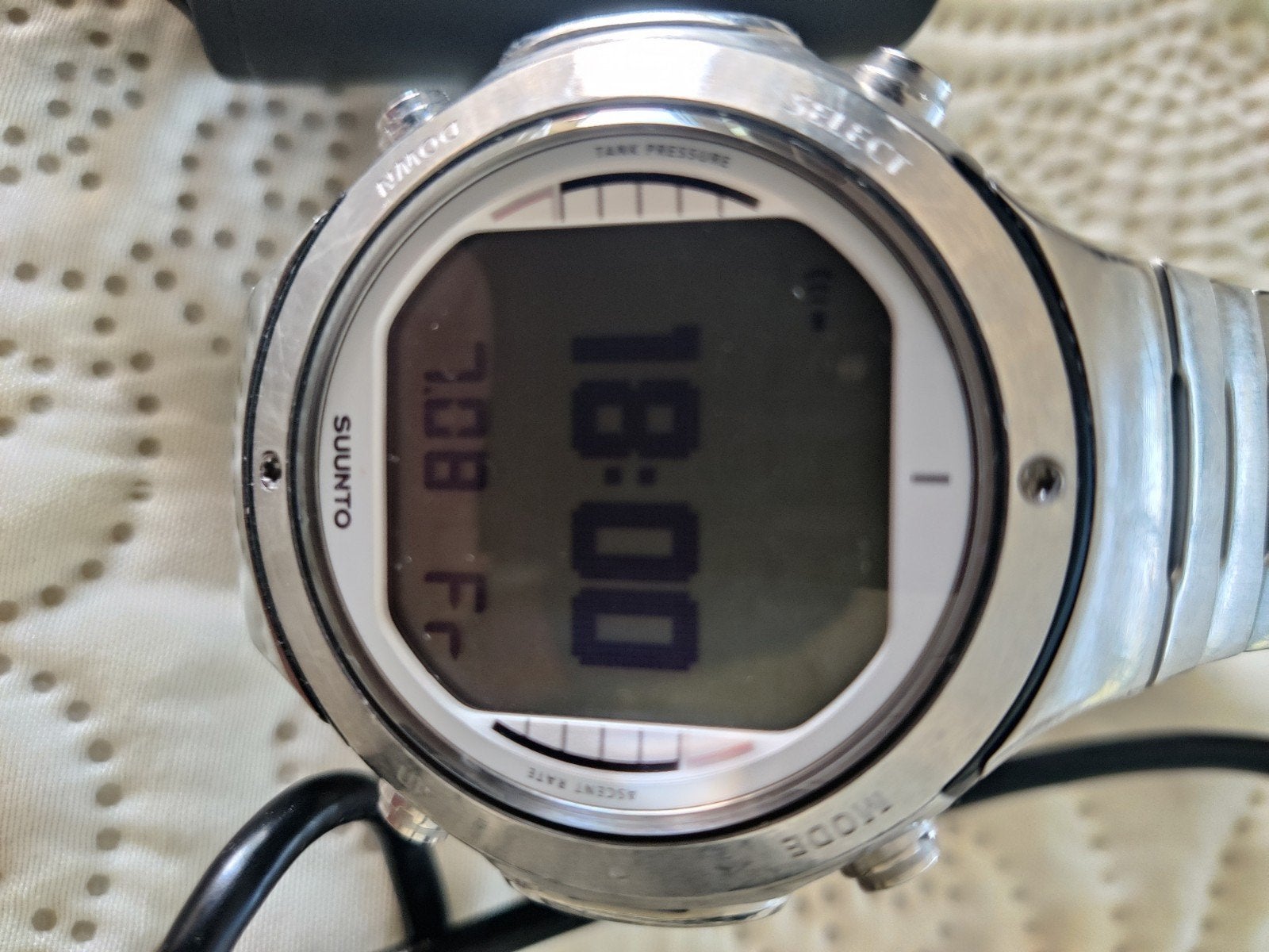 Suunto D6i met Tankpod, Watersport en Boten, Duiken, Ophalen of Verzenden, Gebruikt, Duikcomputer