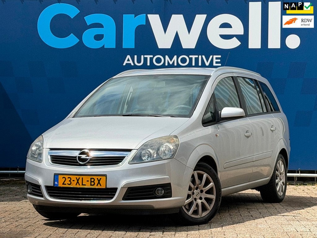 Opel Zafira 2.2 Temptation|7Persoons|Airco|Cruise|Elektrisch, Stof, Gebruikt, Zwart, 4 cilinders