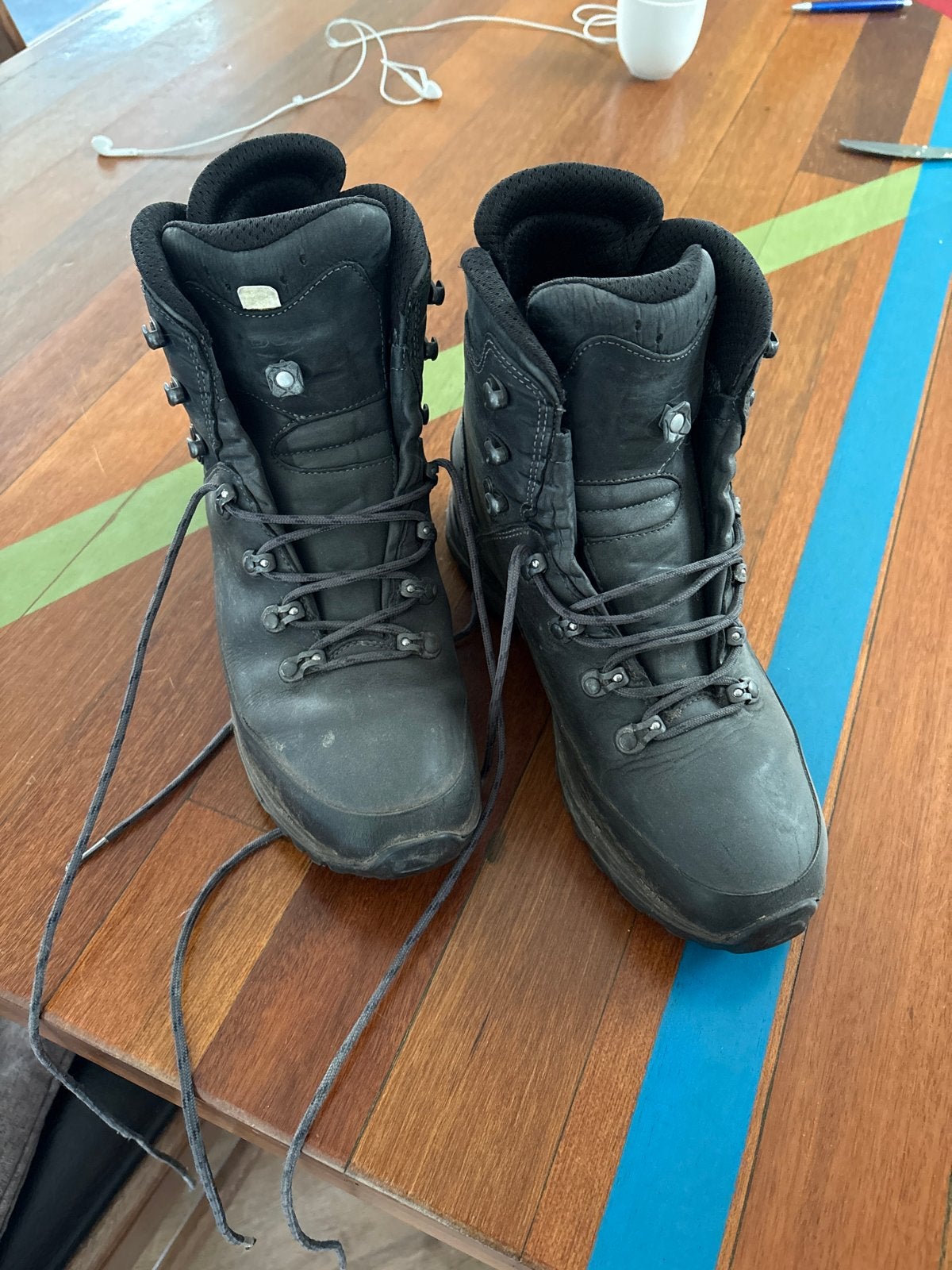 Lowa Gore-Tex wandelschoenen - Maat 43.5, Ophalen of Verzenden, Gebruikt, Schoenen