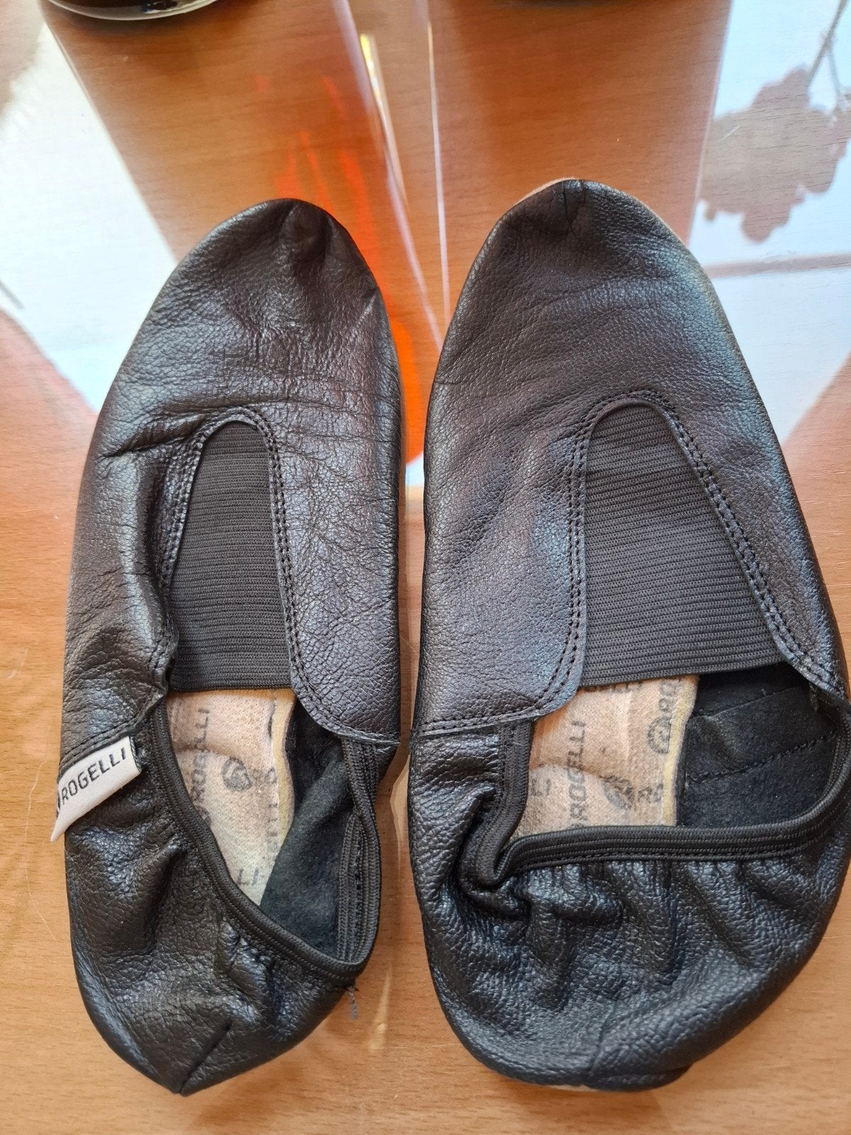 Gedragen leren zwarte balletschoenen maat 35, Sport en Fitness, Ballet, Ophalen of Verzenden, Gebruikt, Schoenen