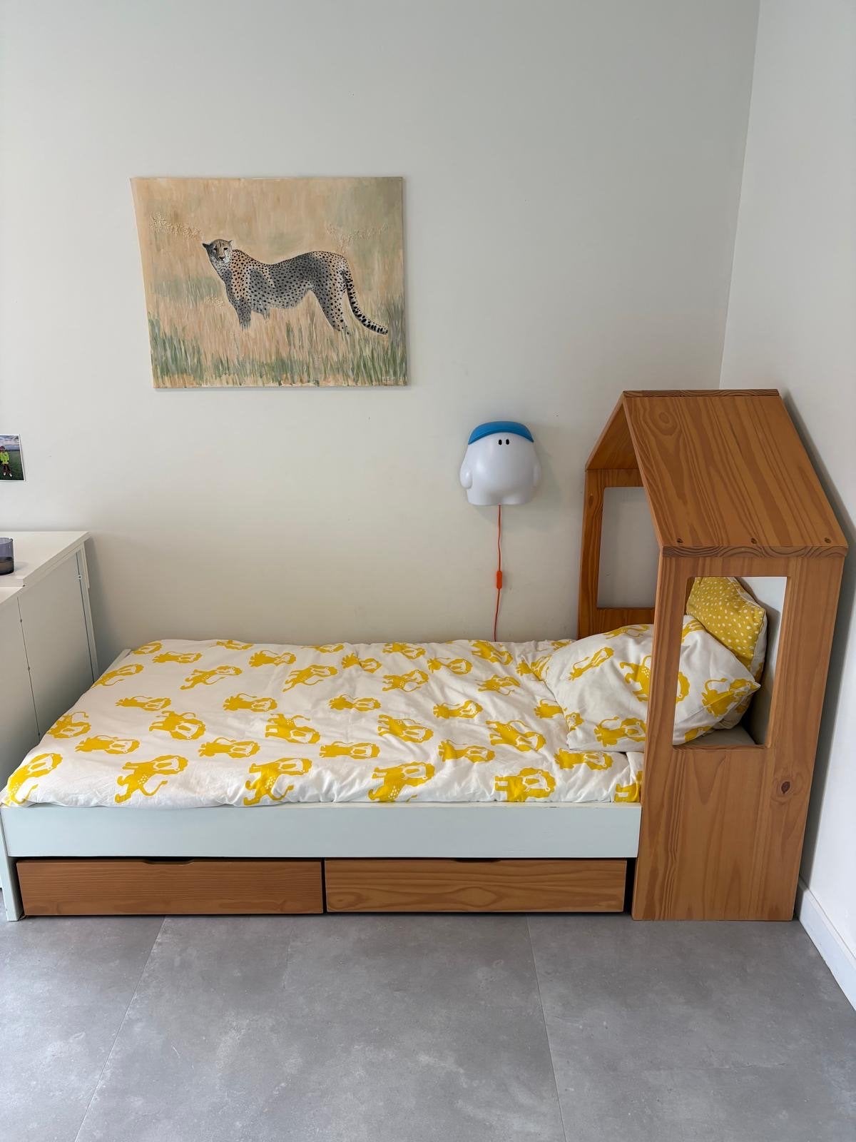 Huisbed met matras (97x197cm), 130cm hoog, Huis en Inrichting, Ophalen, Eenpersoons, 200 cm, Hout