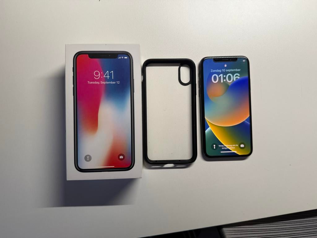 iPhone X 64GB Zo goed als nieuw met hoesje en doos, Telecommunicatie, Mobiele telefoons | Apple iPhone, Zwart, Zo goed als nieuw