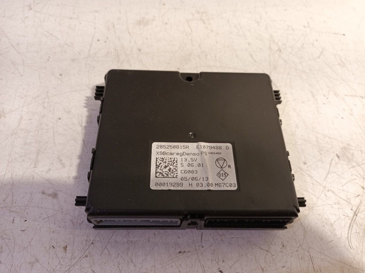 Computer kachel Renault Clio, Onderdelen@venauto.nl, Van der Ven Autorecycling B.V., Gebruikt, Ettenseweg 76, 4706 PB Roosendaal, The Netherlands