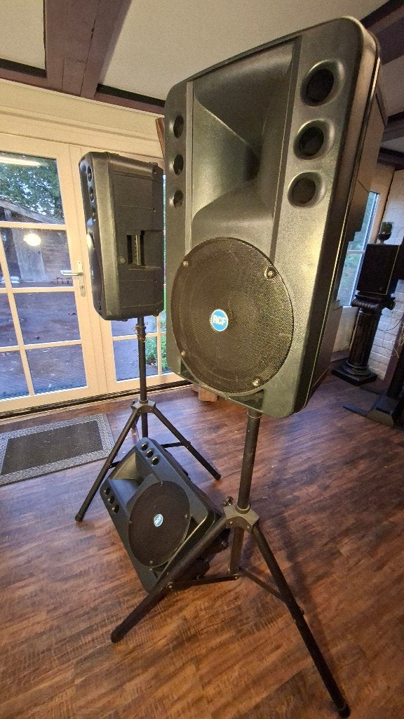 3-delige RCF speakerset: 2xART200A + 1xART200AM (Mixer), Gebruikt, Speakerset, Ophalen, 150 watt of meer