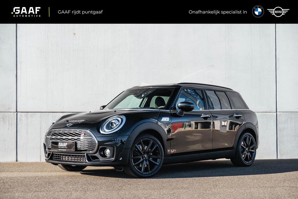 MINI Clubman Cooper S JCW Trim| Automaat | Pano Dak | HUD |, Auto's, Mini, 1998 cc, Gebruikt, Zwart, Origineel Nederlands