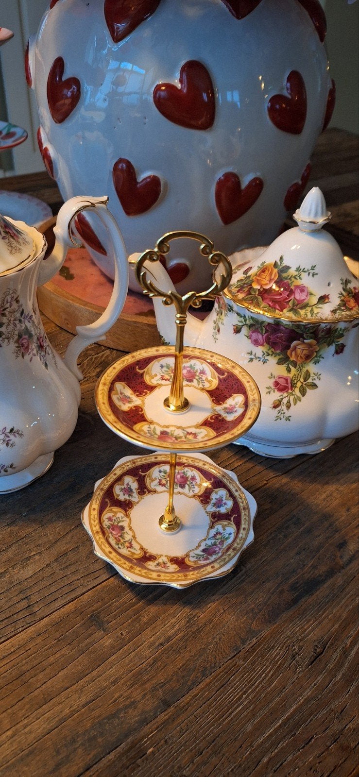 Royal Albert Lady Hamilton mini etagère - 2 laags €25,00, Klassiek, Overige typen, Ophalen of Verzenden, Zo goed als nieuw