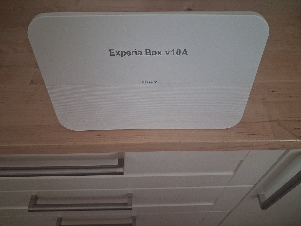 Modem Experia Box V10A, Computers en Software, Routers en Modems, Ophalen of Verzenden, Gebruikt, Router met modem, KPN Experia